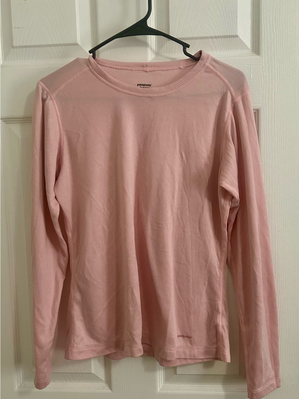 Patagonia Capilene Sz L Women's Pale Pink base layer Outdoor hiking so soft